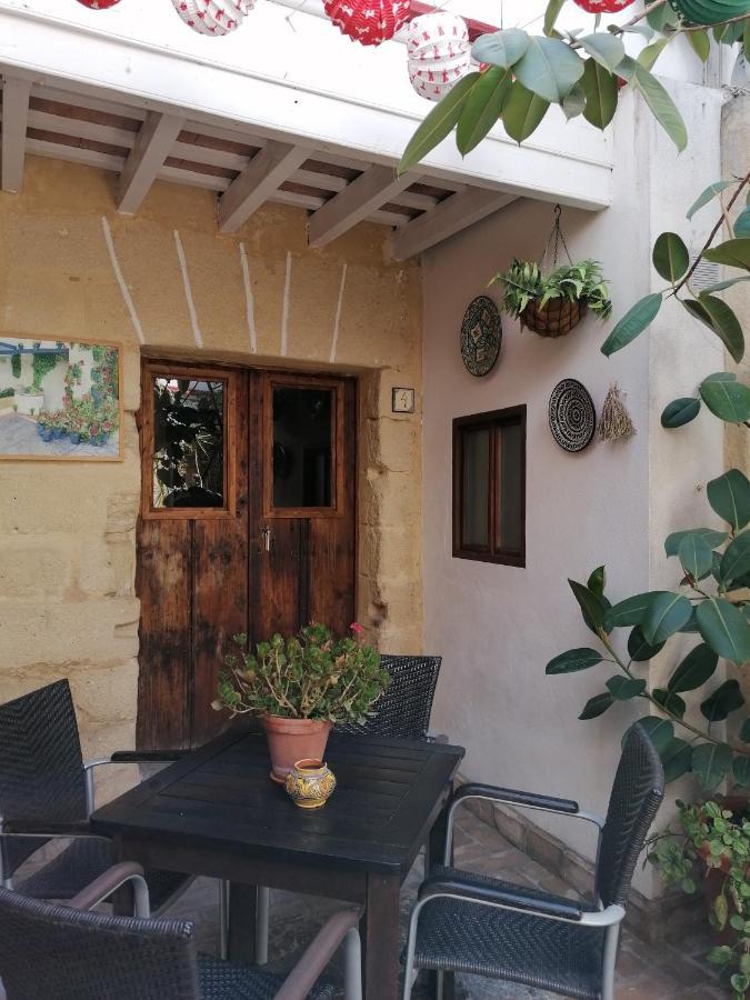 Apartamentos El Patio Andaluz Jerez de la Frontera Zewnętrze zdjęcie